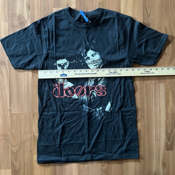NWT The Doors 🚪 Jim Morrison T-shirt size small Hot Topic 🖤❤️ - Picture 3 of 6